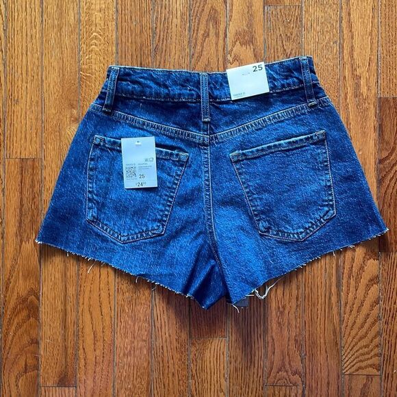 Forever 21 daisy embroidered medium wash denim jeans fringe shorts size 25 NWT - Picture 2 of 10